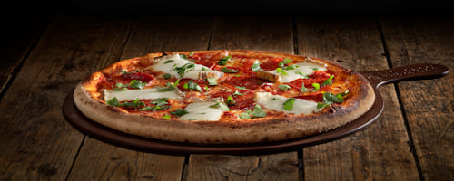 Pizza Surprenante Basilic & Co