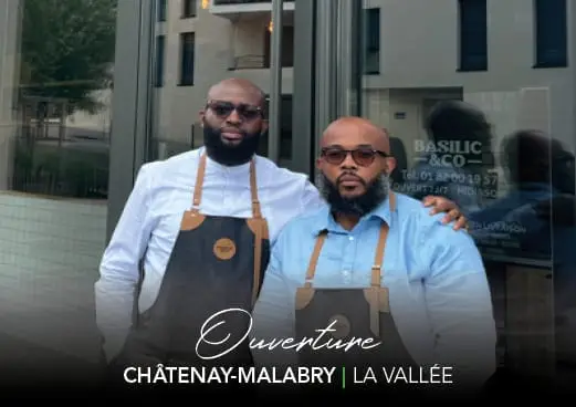 Thibaut Hamel et Cédric Hoffer devant leur nouvelle pizzeria à Châtenay-Malabry