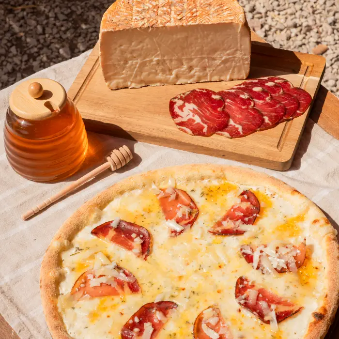 Pizza Corsica carte été Basilic & Co 2026