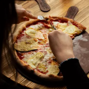 Pizza 4 Fromages franchise Basilic & Co